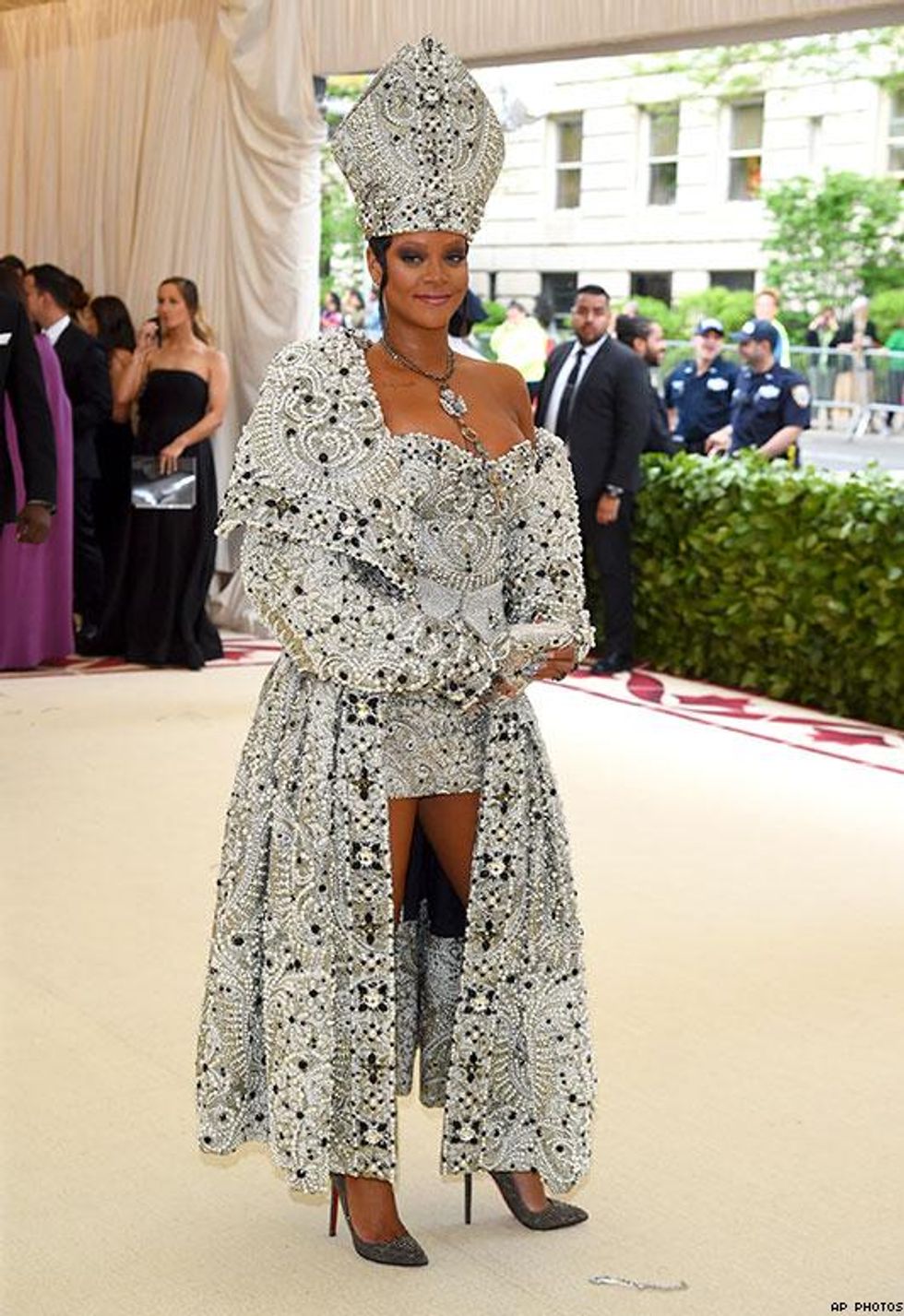 Rihanna Calls Out Snapchat For Making Light of Domestic Abuse: 'Shame On You'