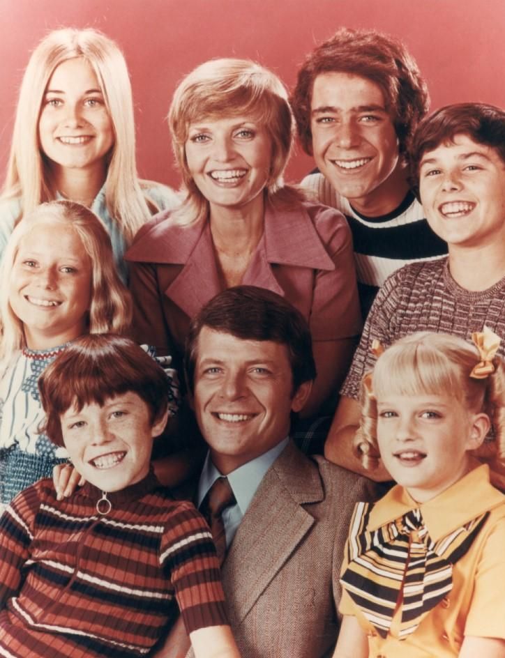 Robert Reed and the cast of The Brady Bunch