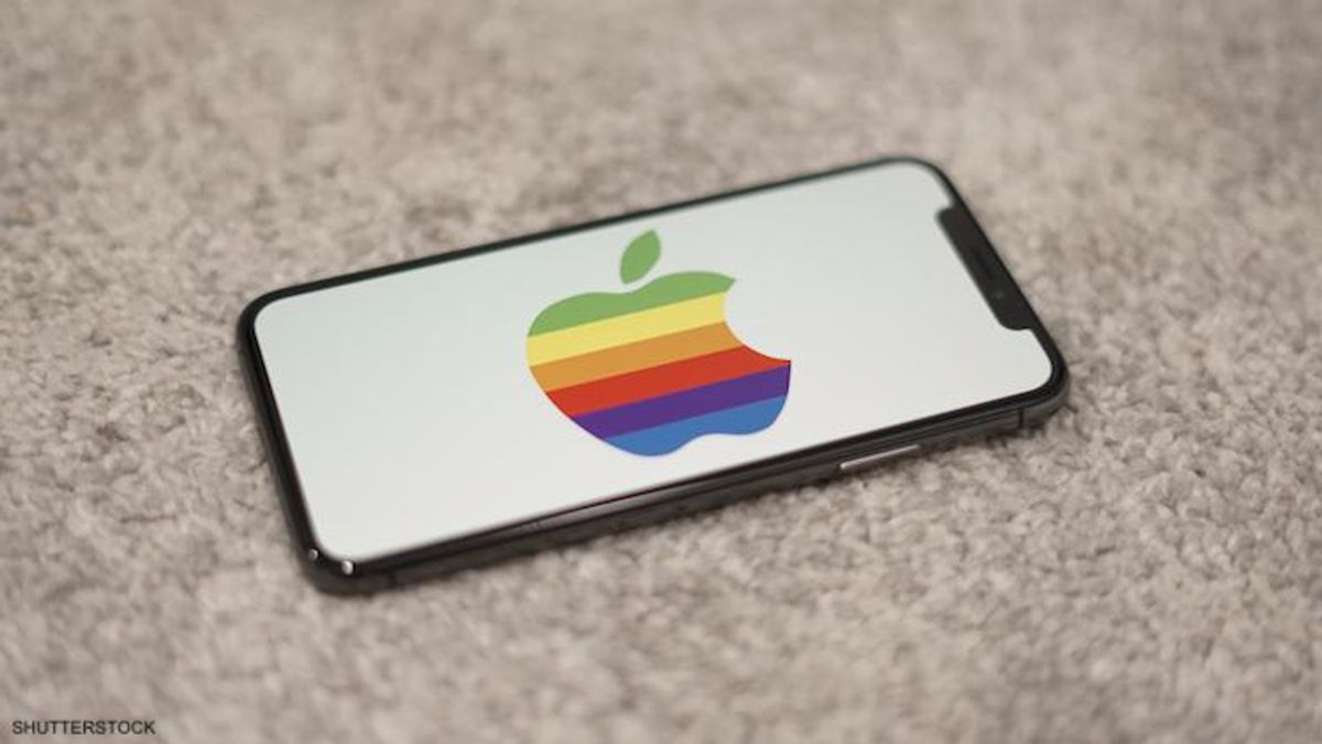 Russian Man Drops Lawsuit Claiming iPhone Made Him Gay