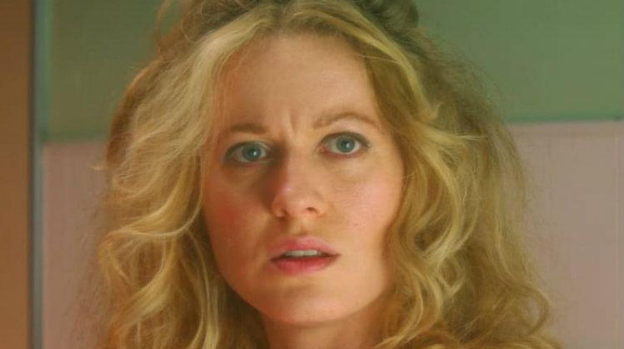 Ruth Coker Burks, Rose McGowan