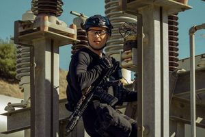 'S.W.A.T.: Exiles' star Ronen Rubinstein says Jude’s hookup is ‘very naughty’