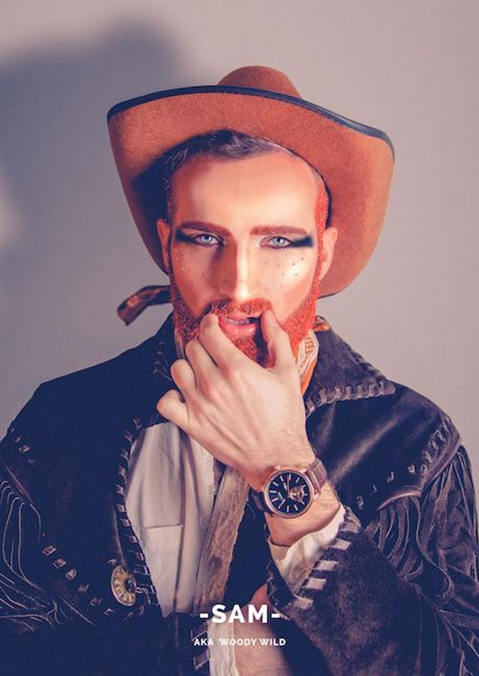 Sam for Linder's FW18 Calendar