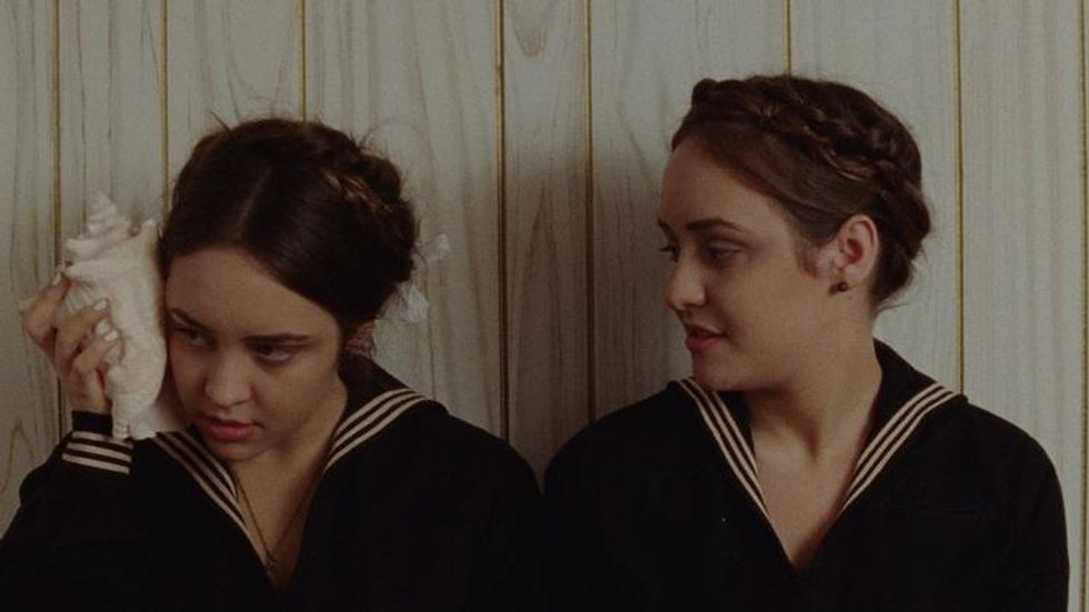 Sam Morris in a selfie painting.