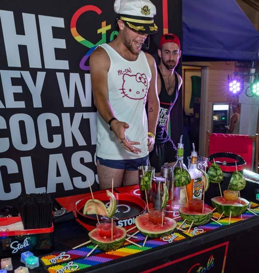 San Diego Bar Star Arthur Quijada from Urban Mo’s mixes up “The Atocha”, made with Stoli Gluten Free and Stoli Satsuma.