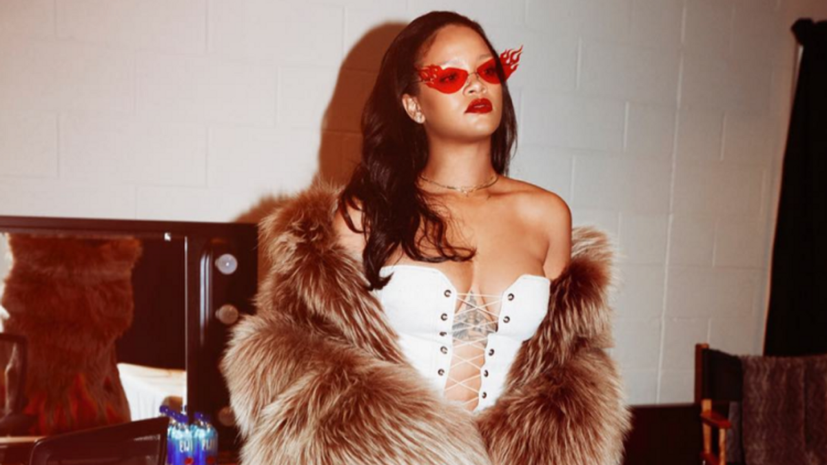 Save Up Your Coins for Rihanna's New Lingerie Line