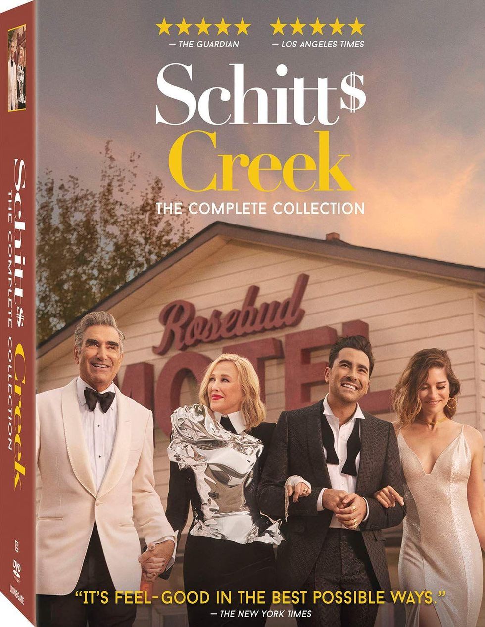 schitts-creek-holiday-christmas-gift-guide-11.jpg