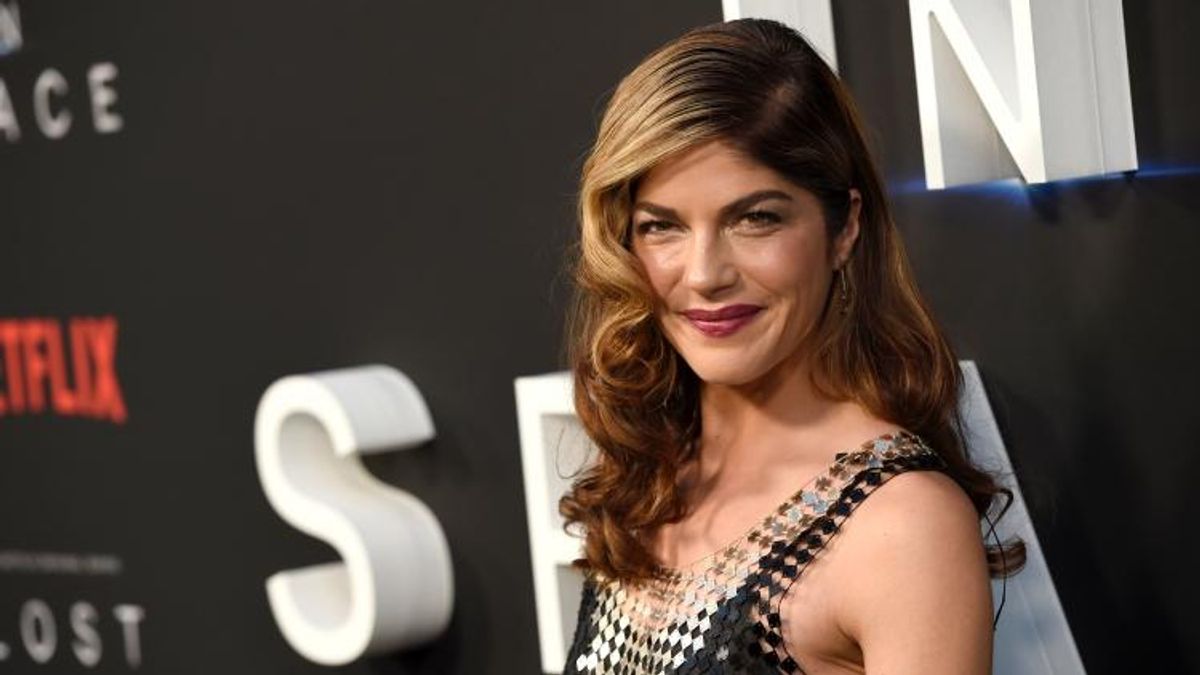 Selma Blair Reveals Ongoing Battle With Multiple Sclerosis
