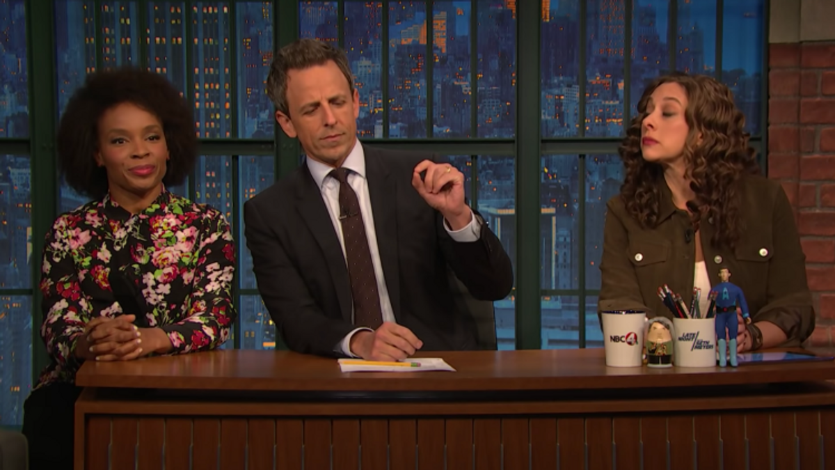 Seth Meyers Finally Learns About the Peach Emoji & Gay Penguins