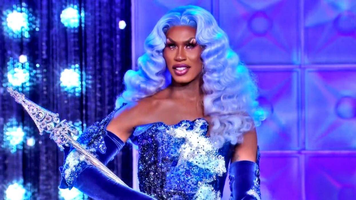 Shea Couleé being crowned on RuPaul's Drag Race All Stars season 5