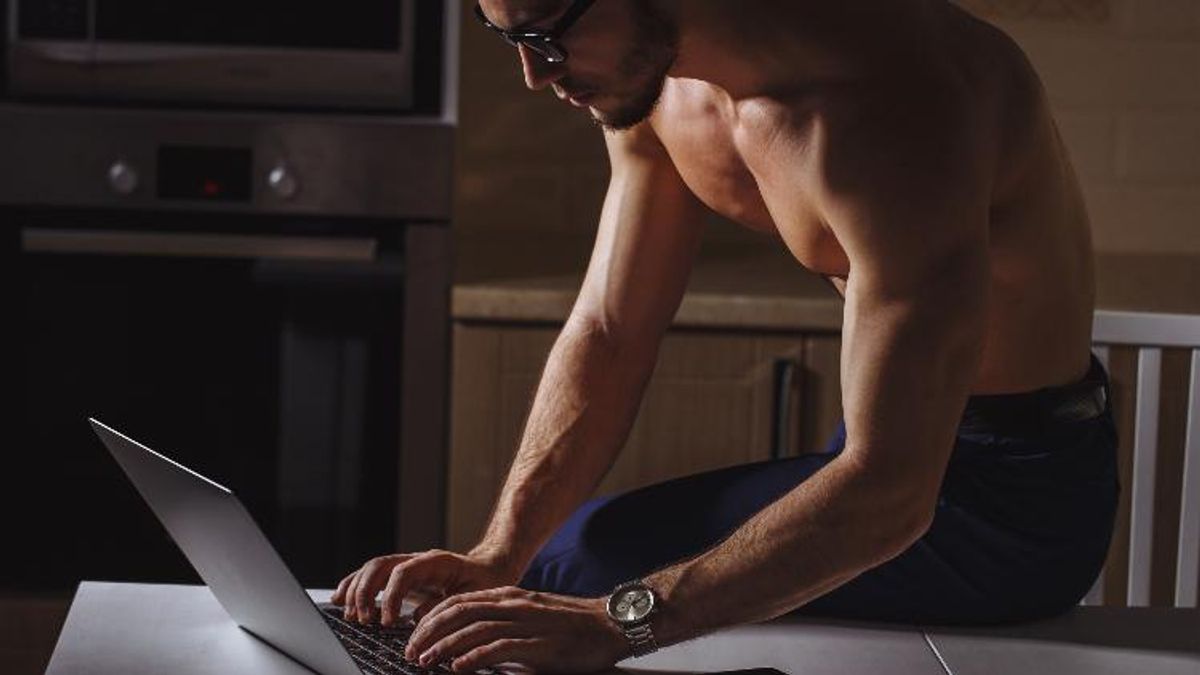 shirtless-man-on-computer-alex-cheves-advice-column-watching-too-much-porn.jpg