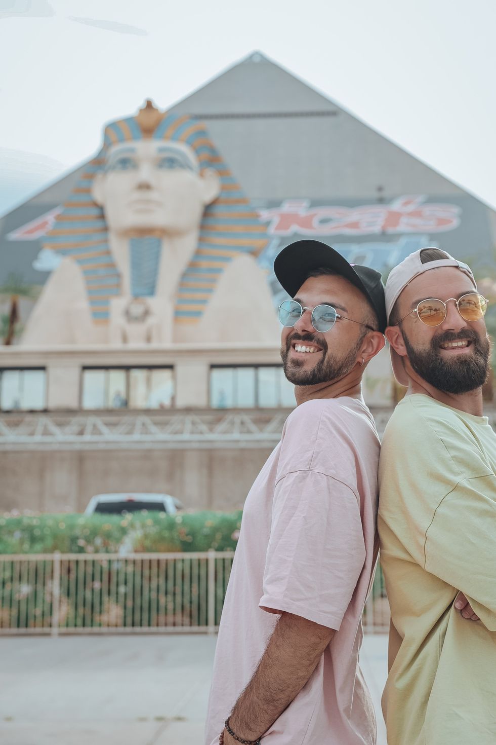 Simone Salton & Marco Girardi of World Mappers at Luxor Hotel and Casino