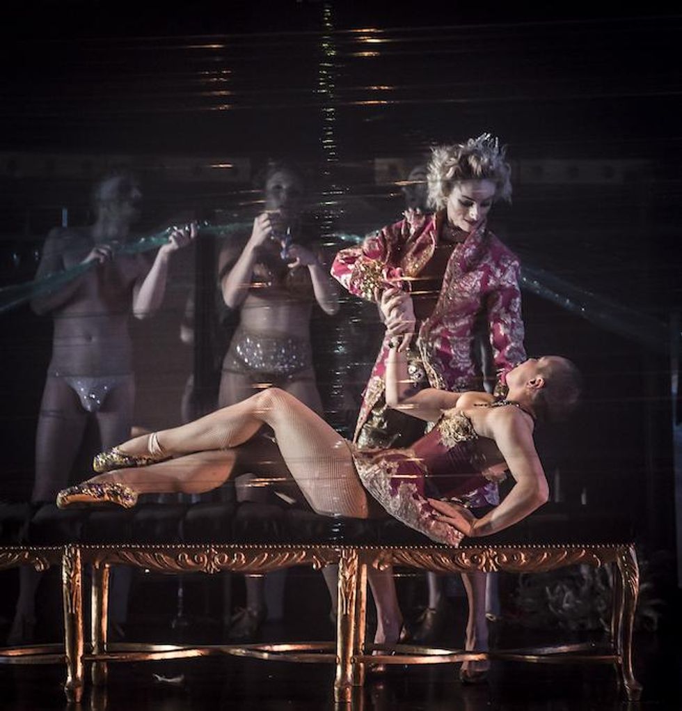 Snow White company xiv