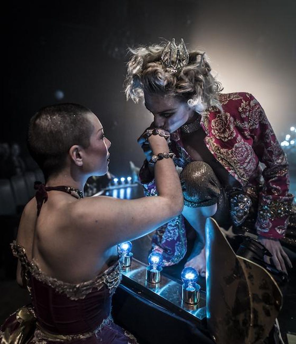 Snow White company xiv