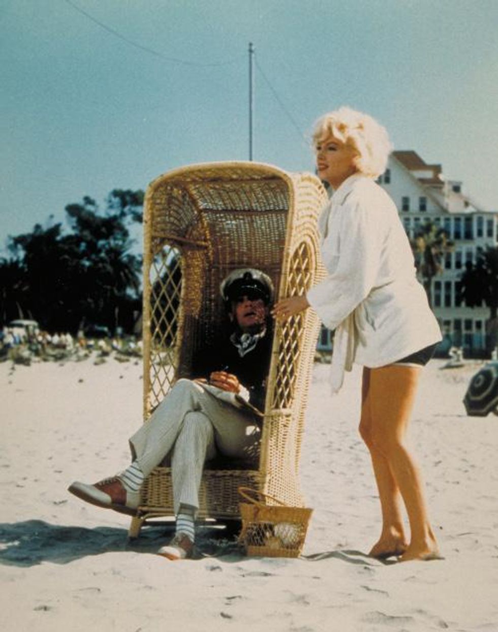 Some_like_it_hot_-_curtis-monroe-san_diego_color