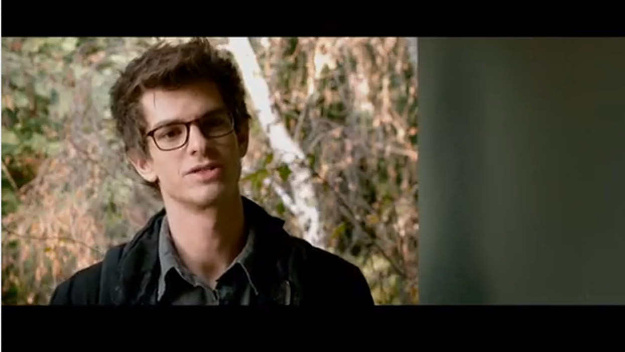 Spidermantrailerleadro_0