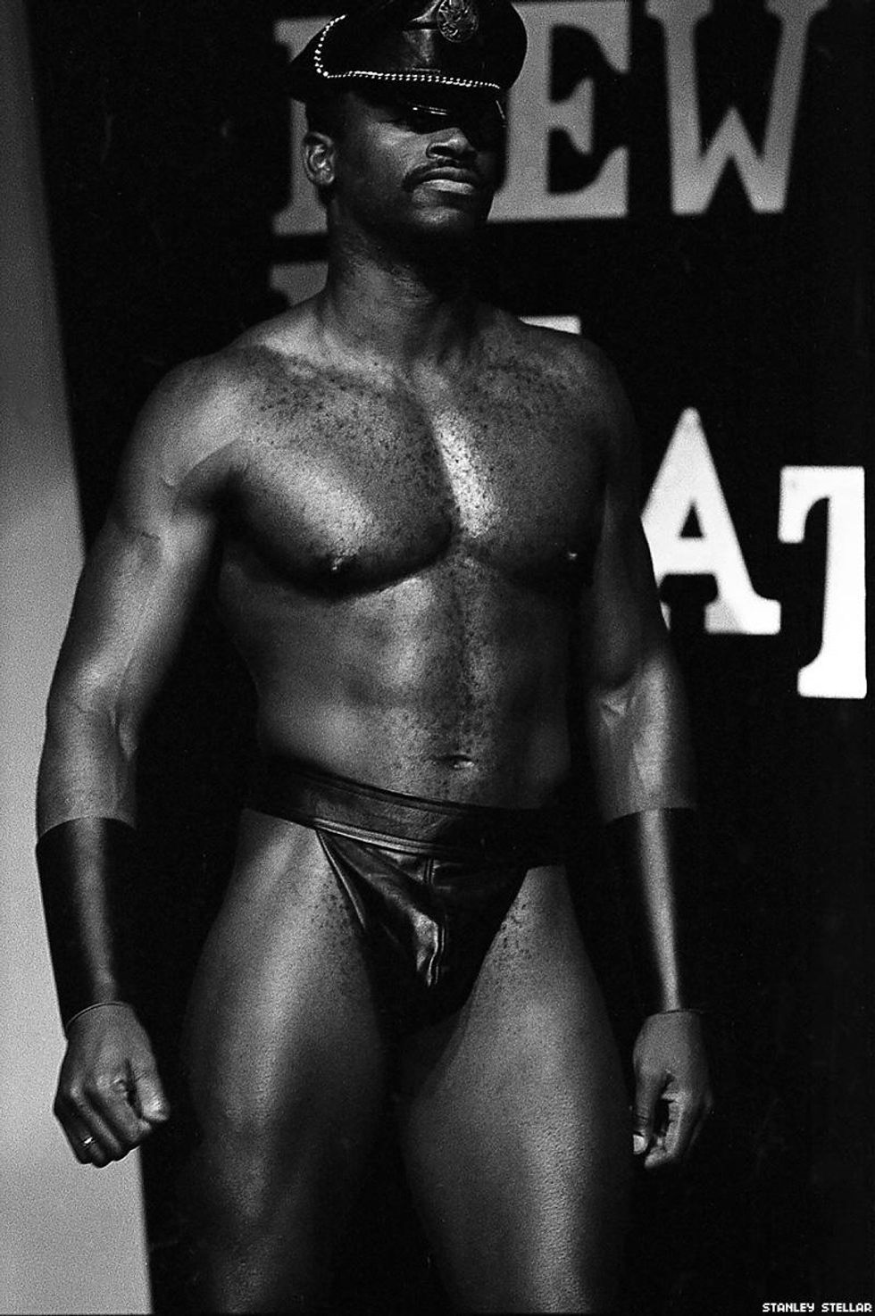 Stanley Stellar: Night, Life