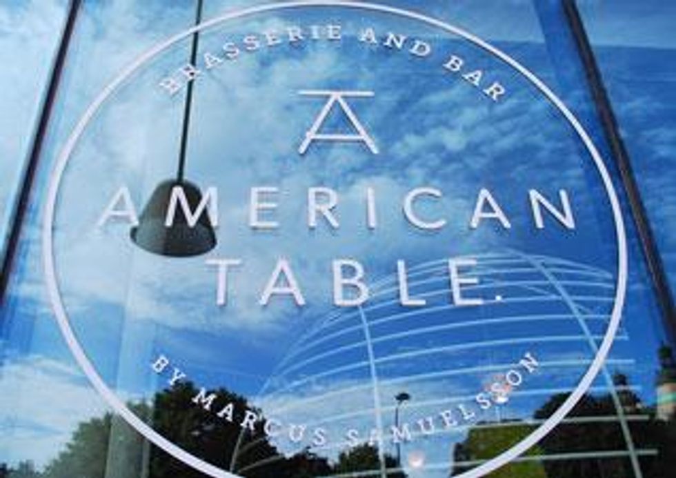 Stockholm_inset_america-table_window