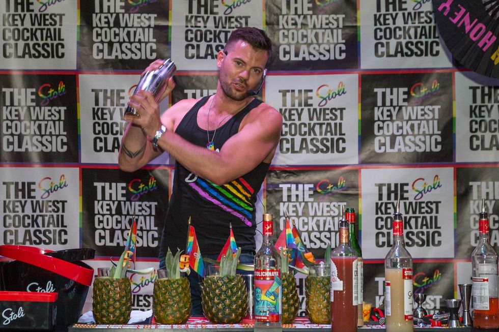 Stoli_kw_cocktail_classic_semi_2_801_nwm-4090