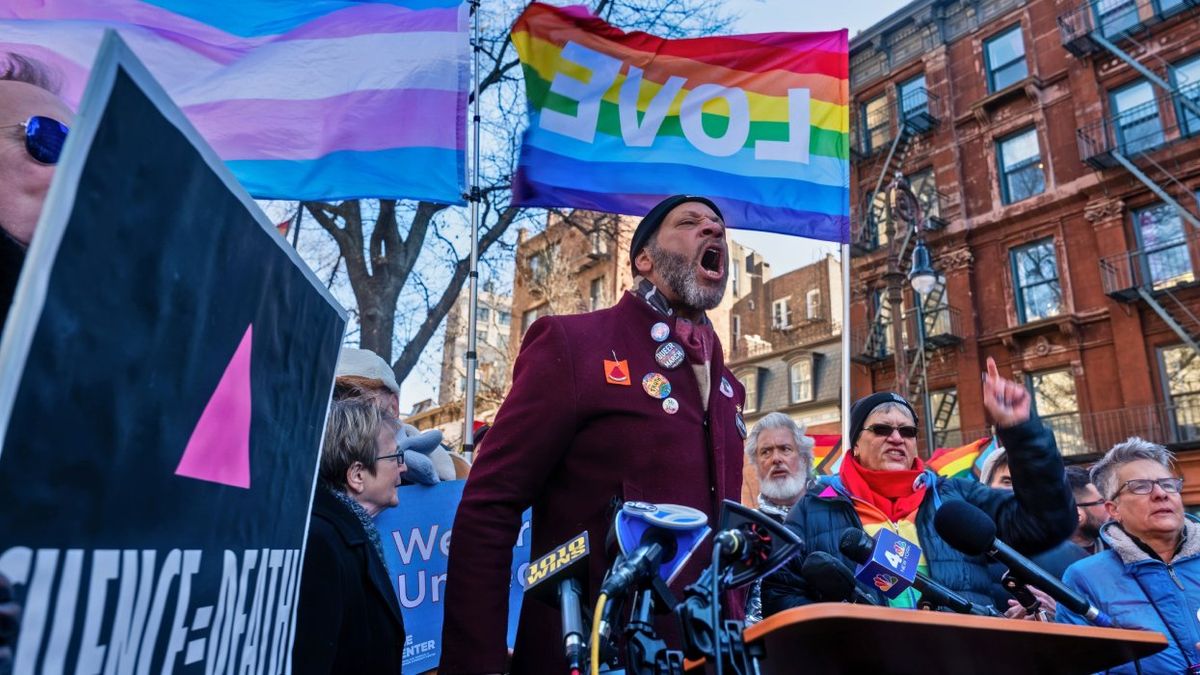Stonewall protests against trans erasure