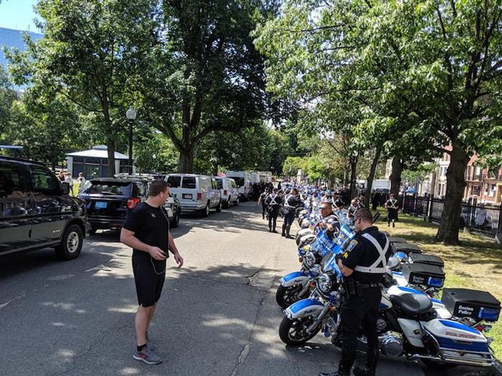 Straightpridepolicebikes