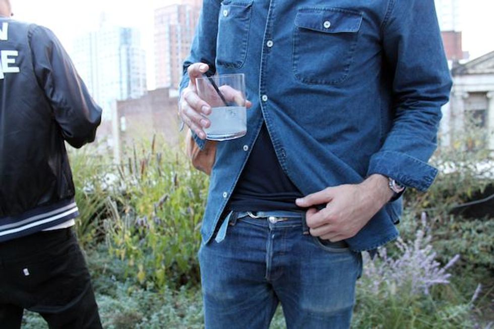 Street-style-denim-on-denim-andrew-villagomez-2