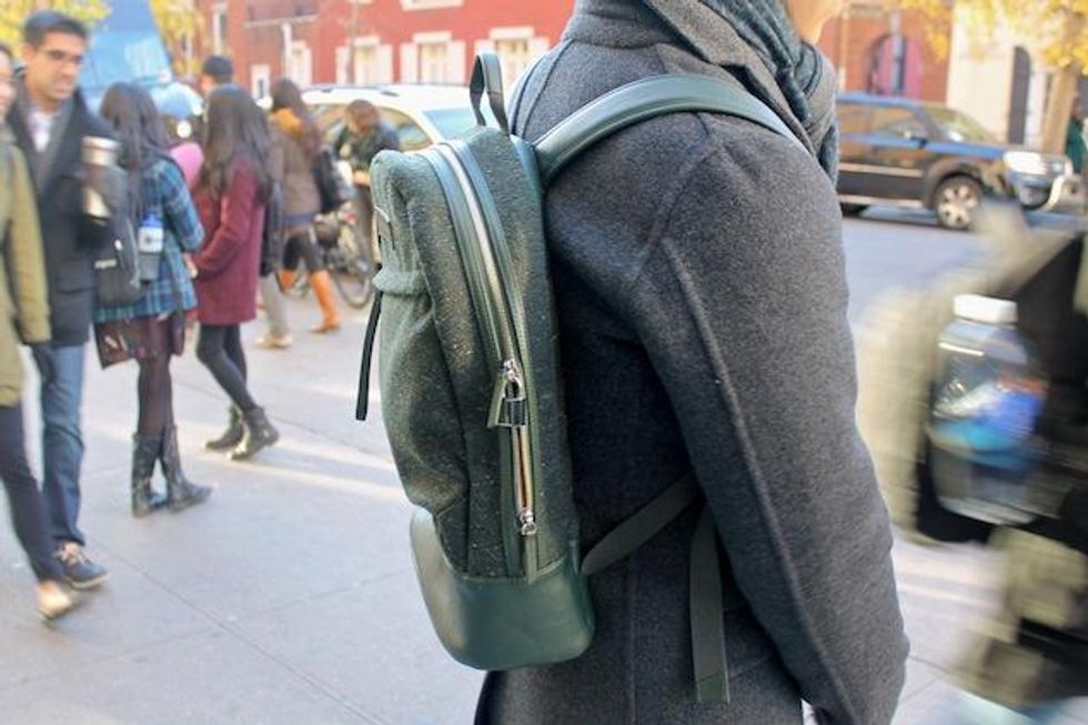 Stylish-student-street-style-3