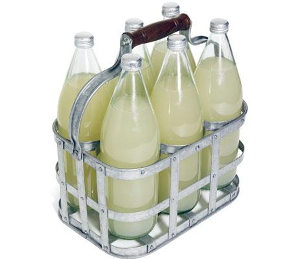 Summer-Entertaining-Jesse-Tyler-Ferguson