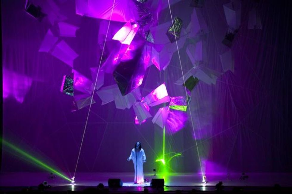 Swanlights_antony_second