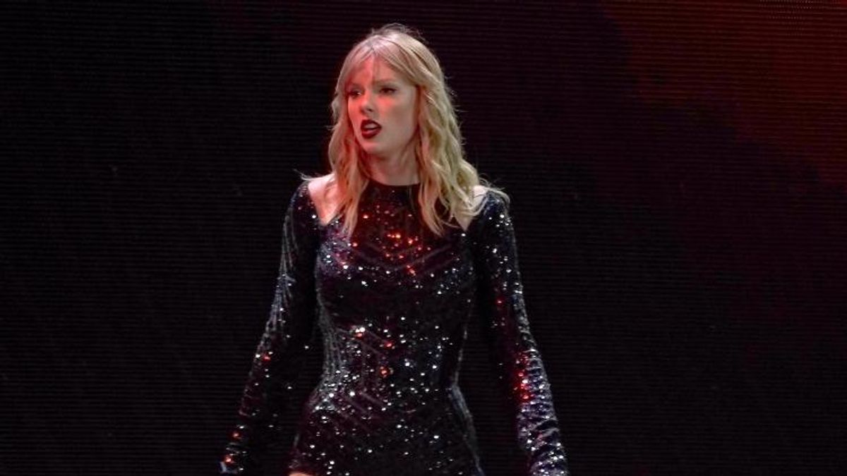 Taylor Swift Finally Gets Political