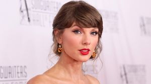 Taylor Swift just got married and the internet is roasting her wedding with hilarious memes