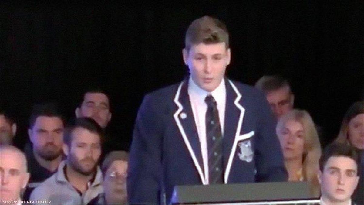 Teen Comes Out During Catholic School Assembly to Standing Ovation