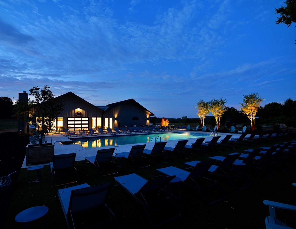 The gorgeous clubhouse and pool at Blue Moon Campground.