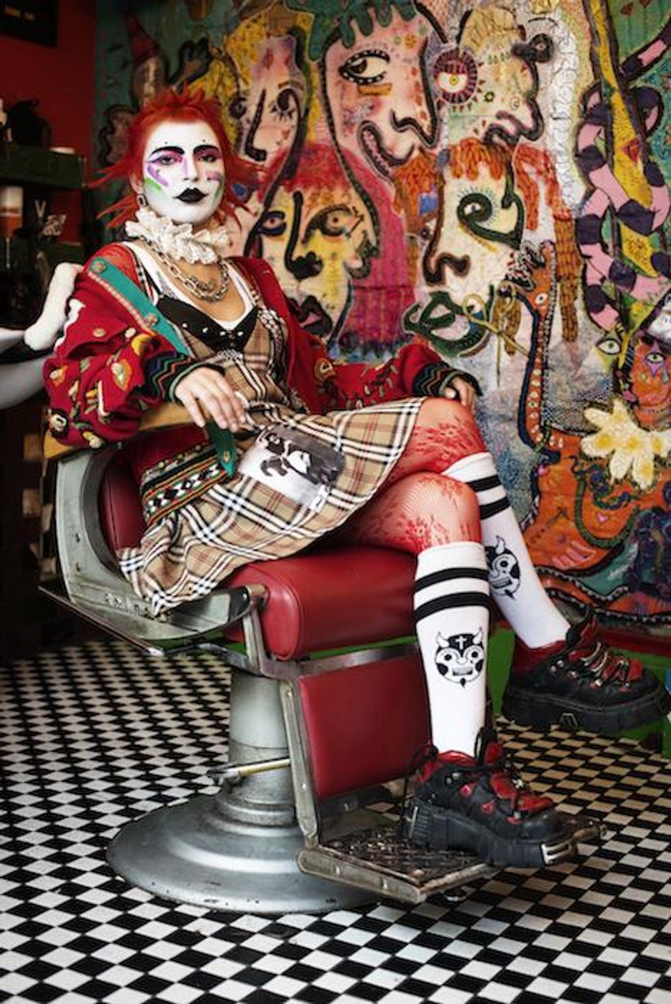 The 'Ladyboi Hairsculptors' of Tuttii Fruittii London