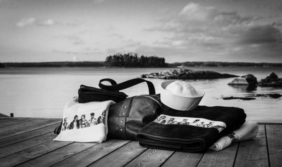 Tom-of-finland-towels2