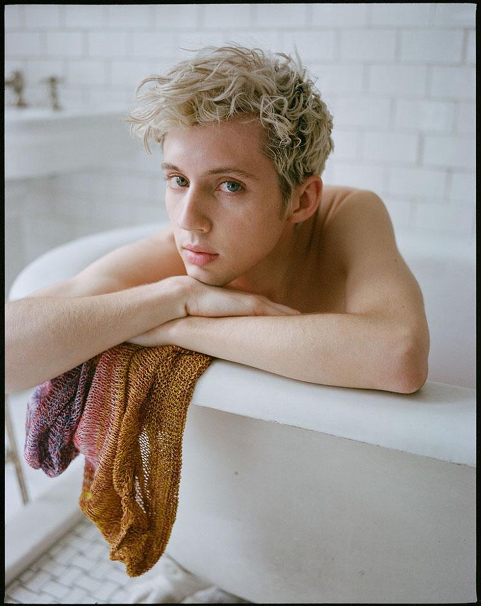 Troye2_0