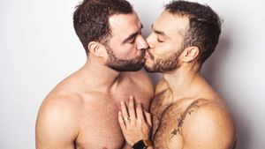 What is a 'dopplebanger'? Experts unpack if this dating trend is toxic or sexy
