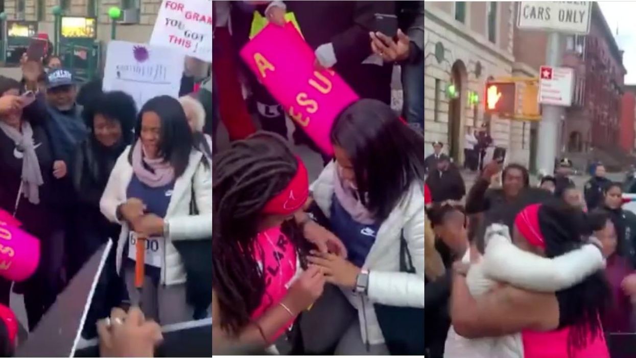 Two women getting engaged at the NYC Marathon.