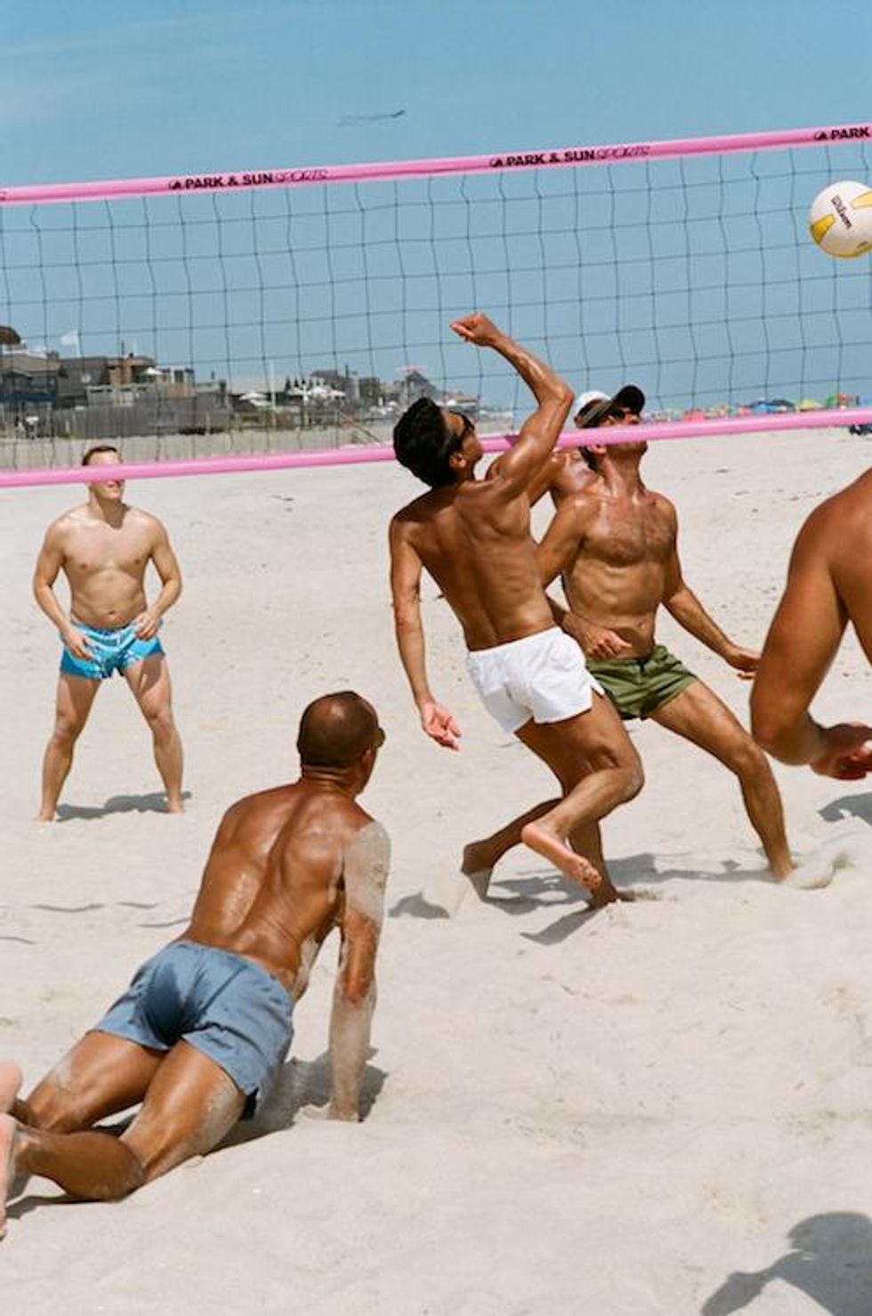 \u00a1OUT! Las Transformistas of Havana