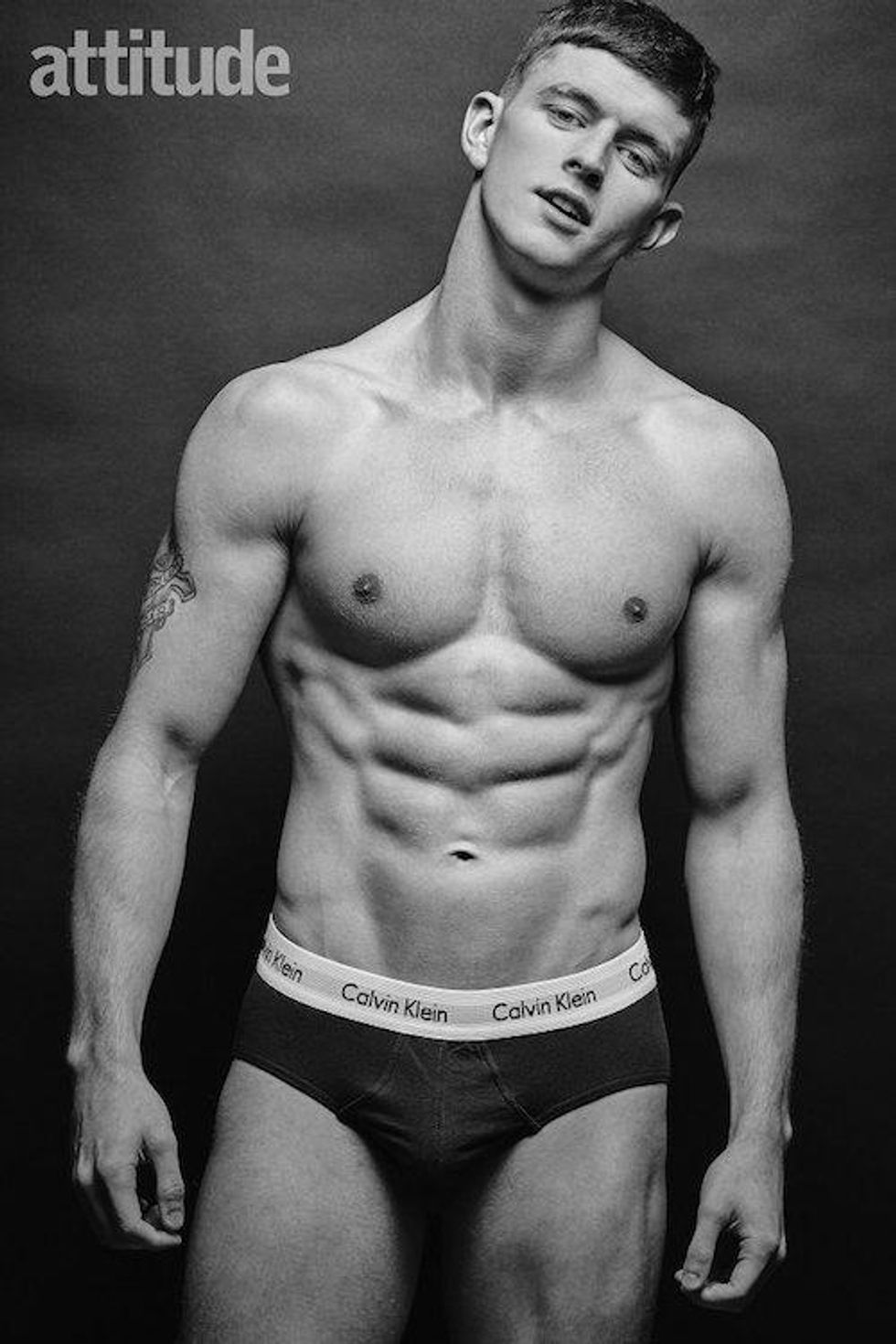 \u00a1OUT! Las Transformistas of Havana