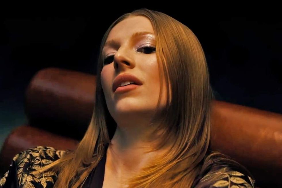 \u200b\u200bHunter Schafer as Jules Vaughn on \u200bEuphoria\u200b season 3