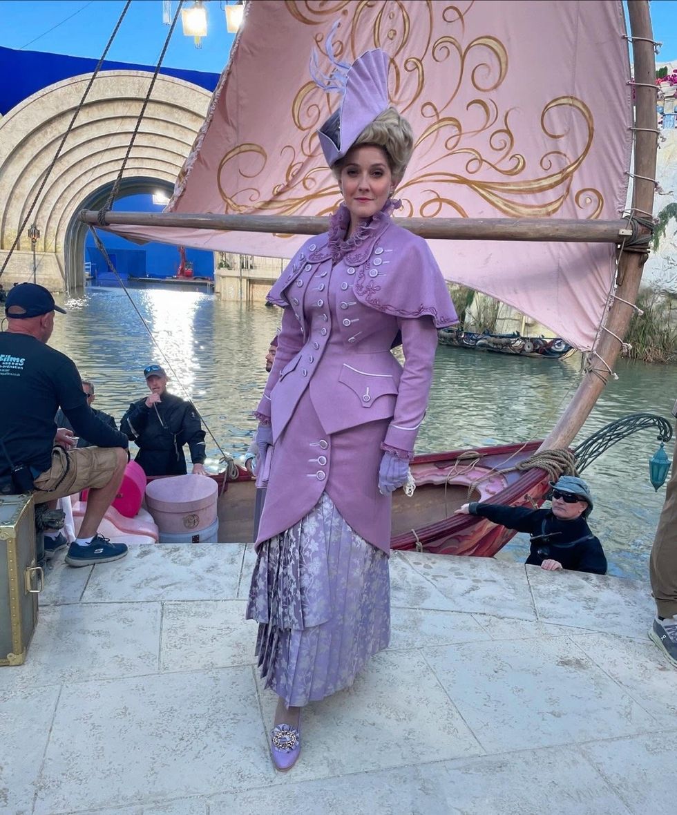 \u200bAlice Fearn on the set of Wicked