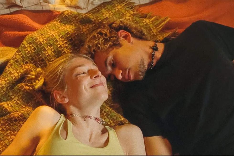 \u200bJules and Elliot in 'Euphoria.'