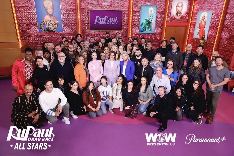 \u200bKamala Harris, crew members, and celebrity guests on the set of RuPaul's Drag Race