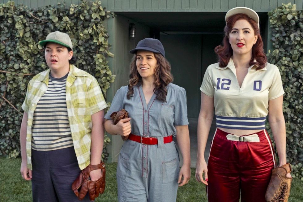 \u200bMelanie Field, Abbi Jacobson, and D'Arcy Carden on A League of Their Own