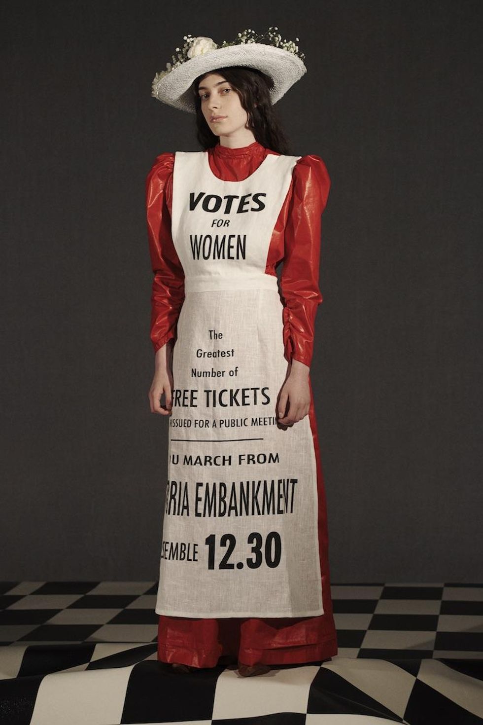 Vaquera x 'The Handmaid's Tale'