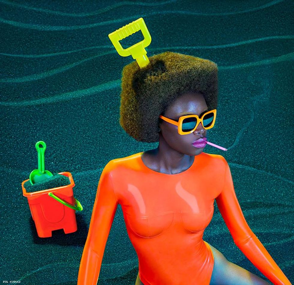 Venus Beach by Pol Kurucz