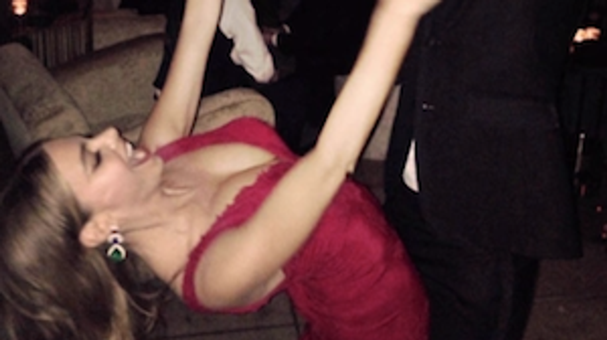 Vergara-boobs-justin-mikita