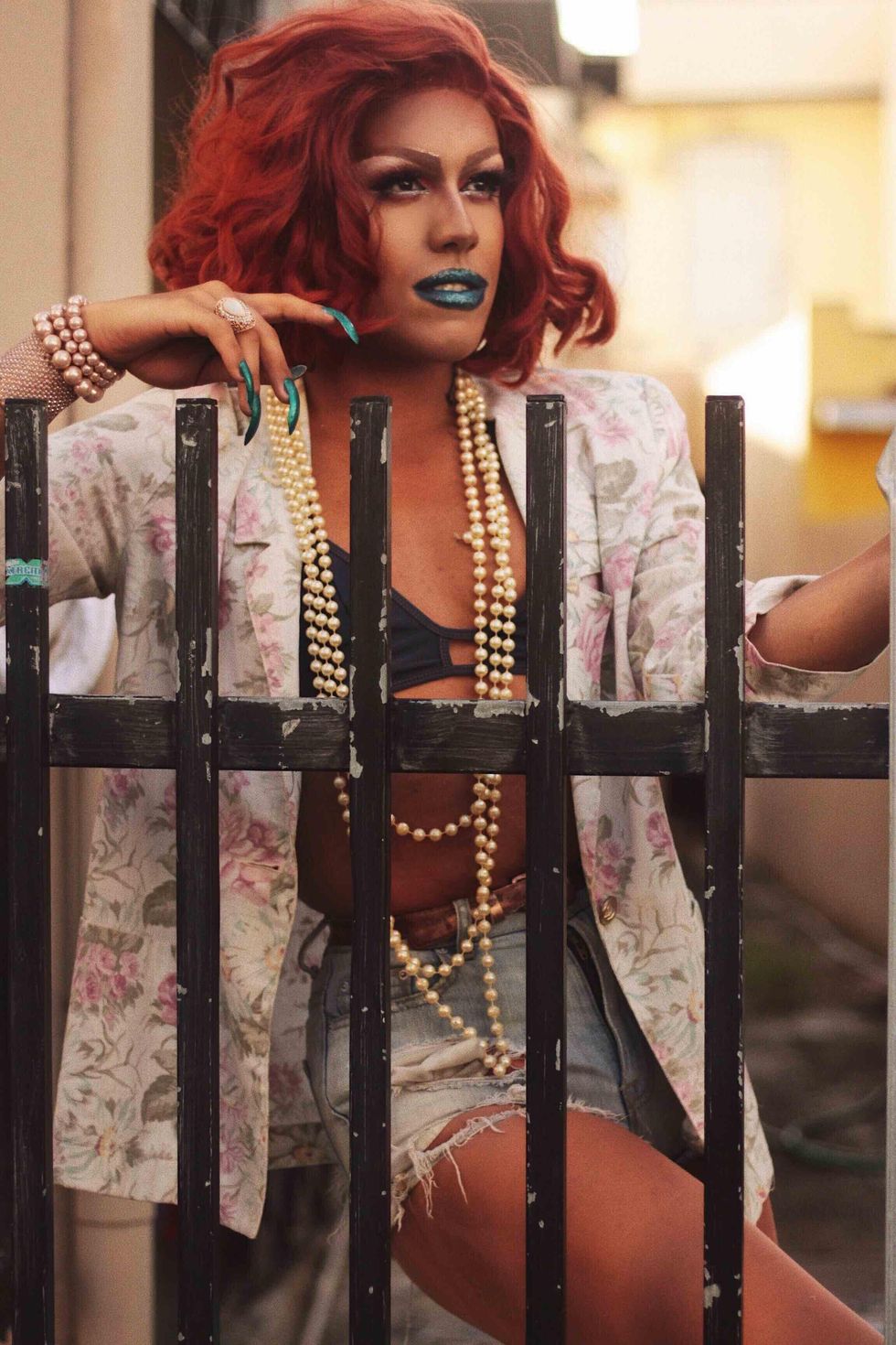 Victoria Holiday, 26