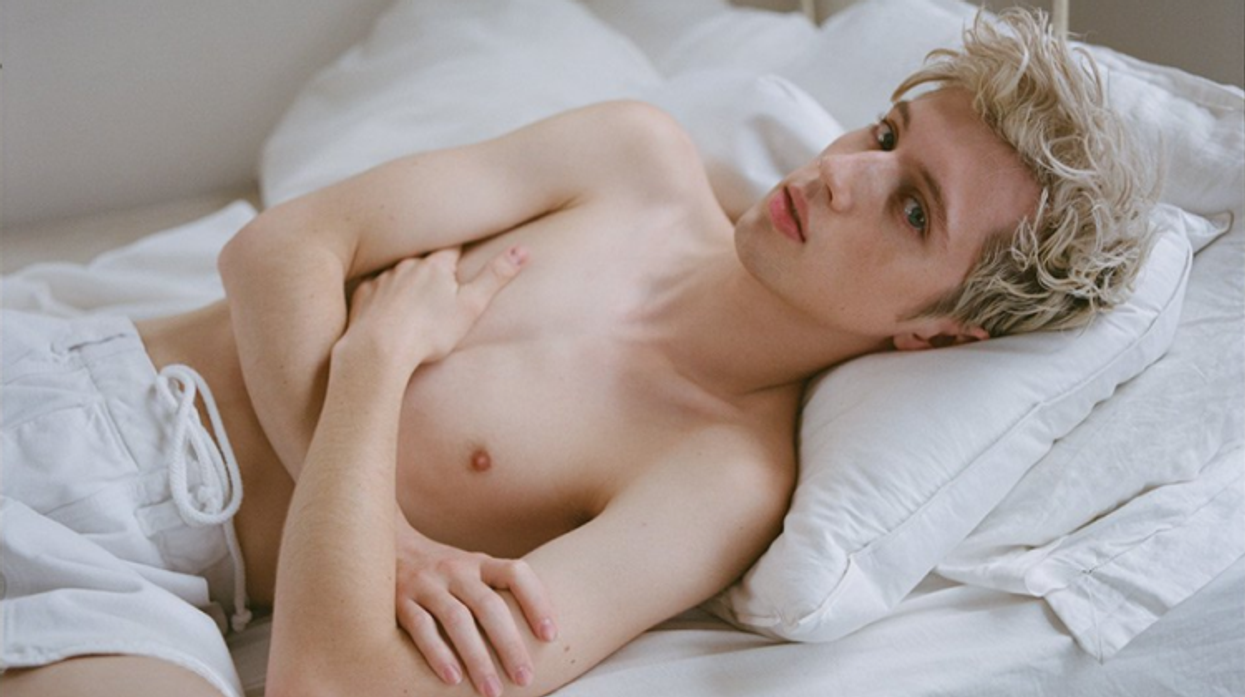 Watch Troye Sivan Perform 'My My My!' With Taylor Swift At the Reputation Tour