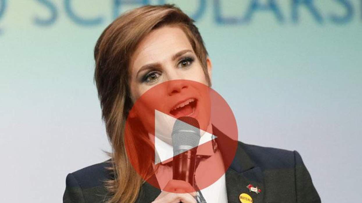 Website AfterEllen Insults Its Lesbian Audience